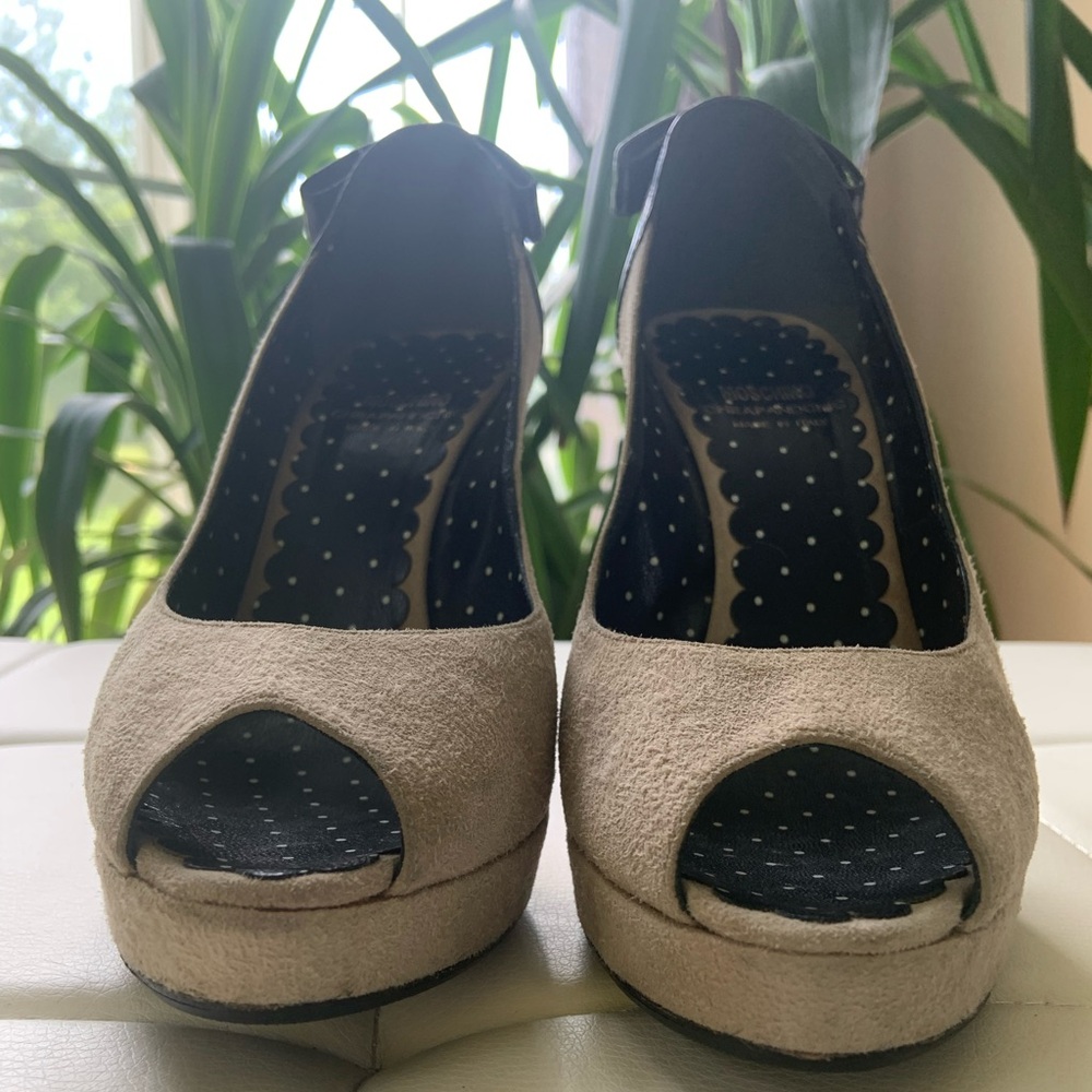 Moschino suede and Patent leather peep toe pumps